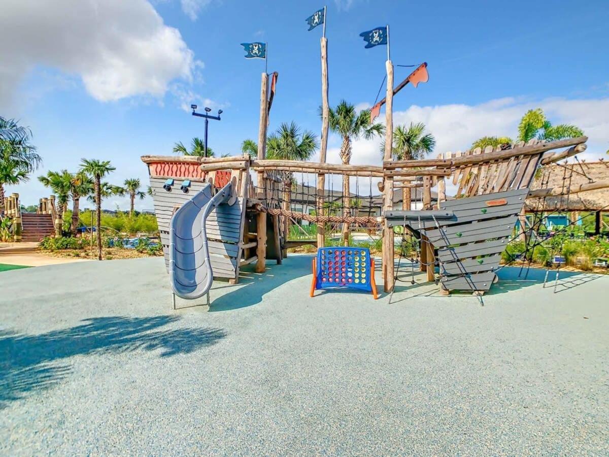 Gorgeous 2Br Lakeview Condo With Waterpark Кисими Екстериор снимка